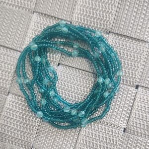 Elegant Teal Beaded Bracelet